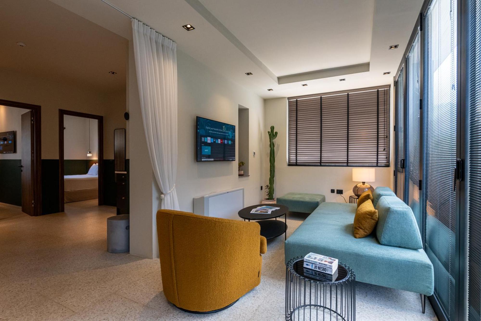 Evripidou 7 - Kalamata Mediterranean Suites 部屋 写真